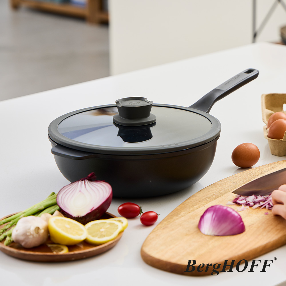 【BergHOFF貝高福】Stone+陶瓷塗層不沾鍋系列_單柄附蓋壓鑄炒_28cm_霧曜黑